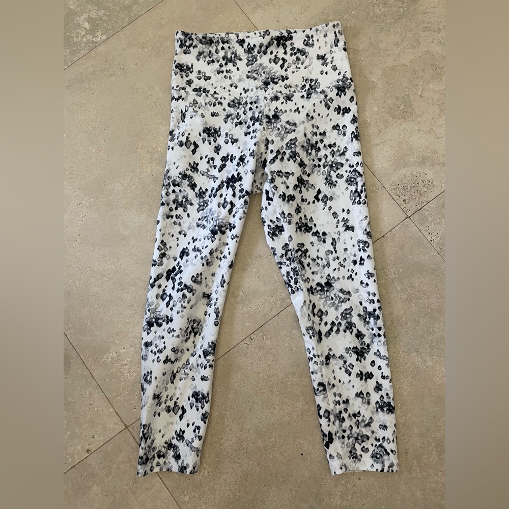 Balance Collection Leggings by Marika